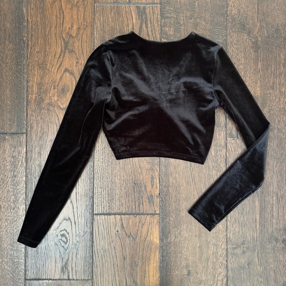 Dynamite Black Velvet Maxi Skirt Set - Picture 7 of 12